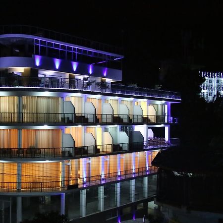 Sky View Grand Kandy Exterior foto