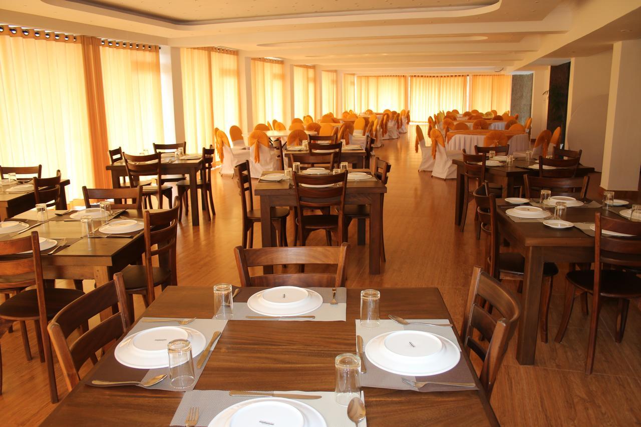 Sky View Grand Kandy Exterior foto